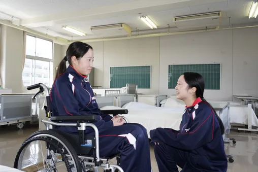商業・介護福祉コース